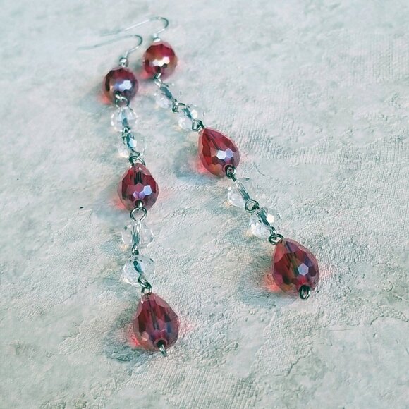 Retro Faceted Cut Crystal Red Clear Beads 5" Long Shoulder Duster Earrings - Picture 4 of 6